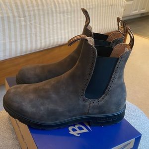 Blundstone Women’s 1351 High Top Boot US size 10 (7UK)